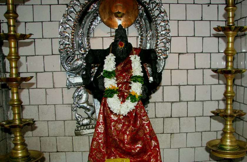hankari_devi_temple1.jpg