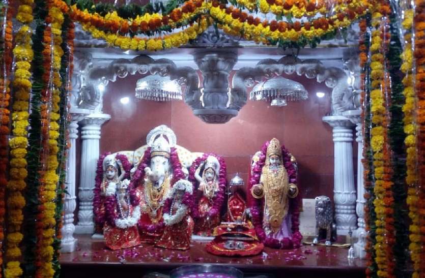 Durgashtami celebrated with great enthusiasm in jaisalmer हर्षोल्लास के साथ मनाया दुर्गाष्टमी का पर्व,देवी मंदिरों में हुआ यज्ञ का आयोजन,गूंजे जय माता दी के स्वर