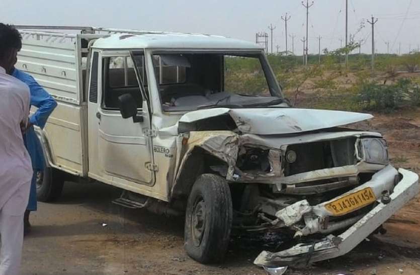 eleven people injured in four different road accidents in jaisalmer चार अलग-अलग सड़क दुर्घटनाओं में 11 जने घायल
