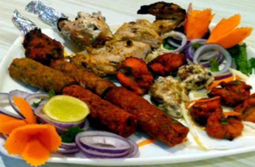 non-veg-platter.jpg नॉनवेज खाने के शौकिनों के लिए आई बुरी खबर, यहां सप्लाई हो रहा 'मुर्दों' का मीट