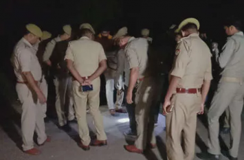 jhansi moth so injured in encounter and khanan mafia died फोन करके बदमाशों ने पहले एसओ को बुलाया, फिर मारी गोली, एनकाउंटर में हुई एक की मौत