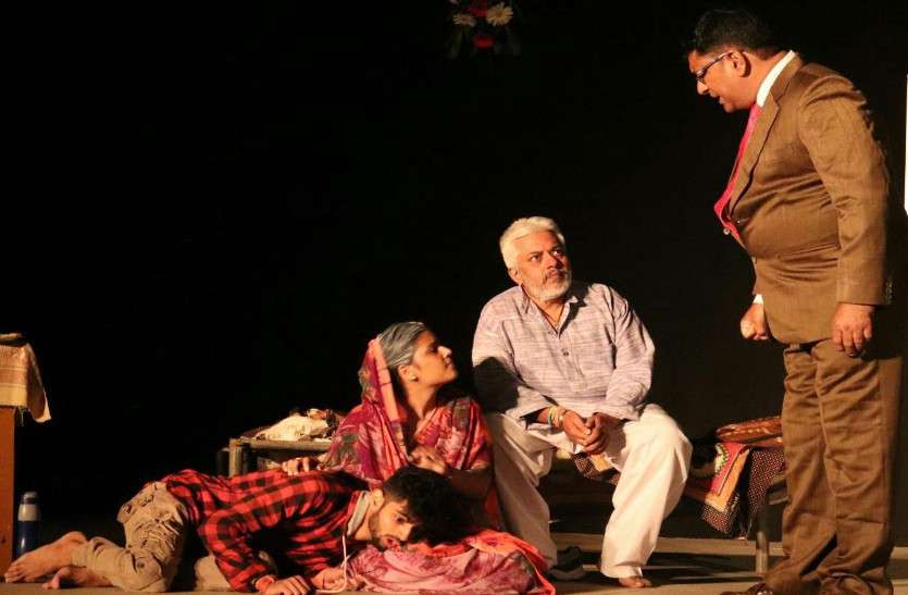 Ragging drama staged in IIT Jodhpur रैगिंग नाटक का आइआइटी जोधपुर में मंचन