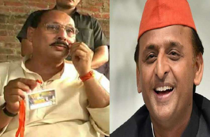 Ramakant yadav Akhilesh yada समाजवादी पार्टी में आज शामिल होंगे भाजपा में सबसे कद्दावर नेता रहे रमाकांत यादव, अखिलेश कराएंगे ज्वाइन