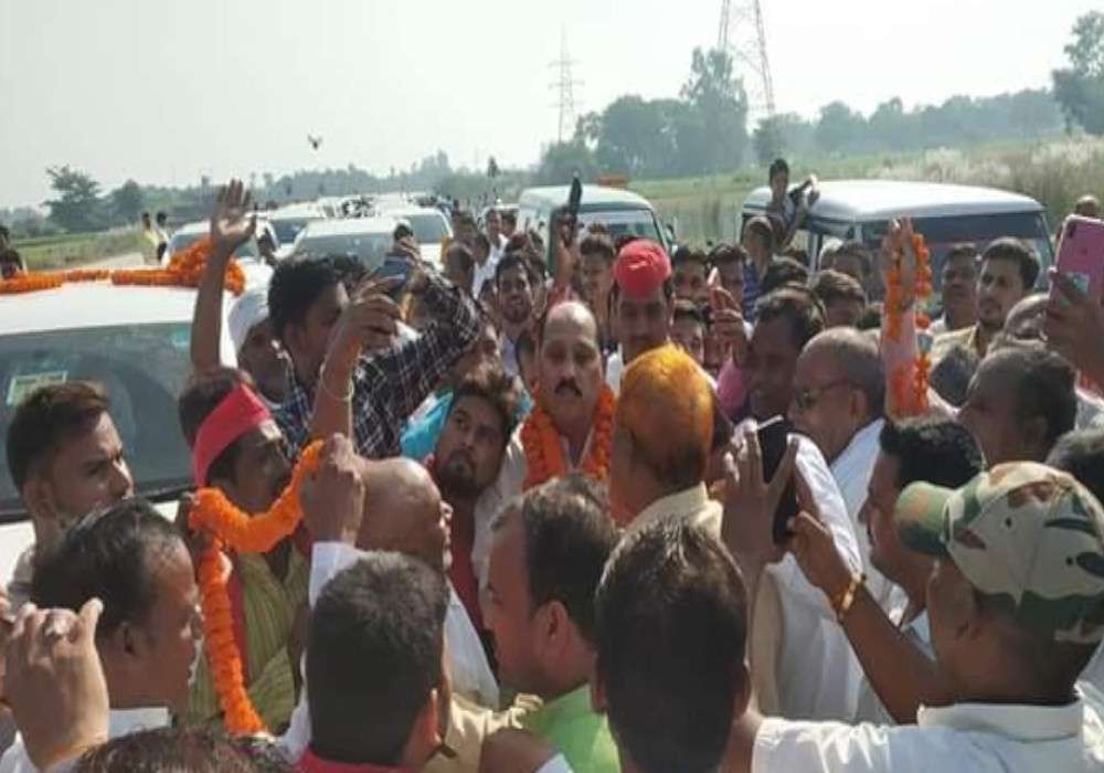 अखिलेश का बसपा को झटका, इस बड़े नेता को पार्टी में कराया शामिल, दिया बहुत बड़ा बयान