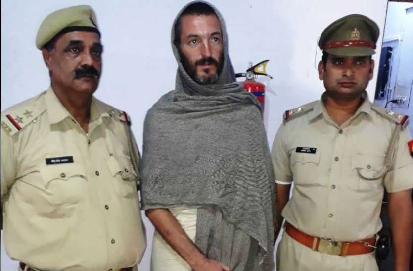 अलर्टः कान्हा की नगरी में पगपग पर मौजूद ‘अवैध’ खतरा अलर्टः कान्हा की नगरी में पगपग पर मौजूद ‘अवैध’ खतरा