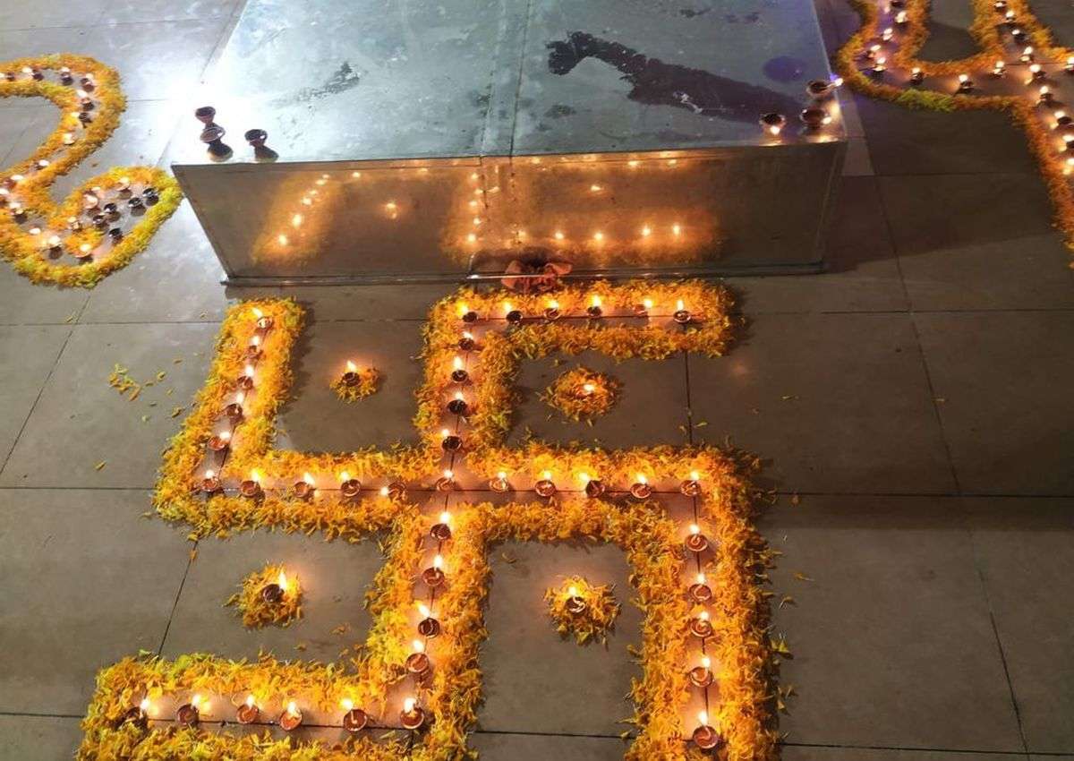 Navratra News; अष्टमी पर हवन-पूजन, मंदिरों में उमड़े श्रद्धालु
