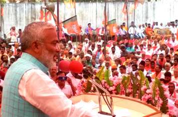 BJP state President big statement on PM Modi, thousand of people heard पीएम मोदी अपना मकान नहीं पूरे हिंदुस्तान के गरीबों का मकान बनवा रहे