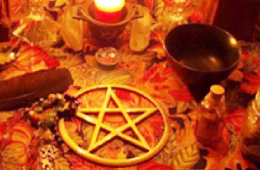 Vashikaran Ke Tarike, Alert In Uttarakhand For Owl Security, Tantrik Kriya Me Ullu Ka Kaam, Ullu Se Jadu Tona, Ullu Se Tantra Mantr