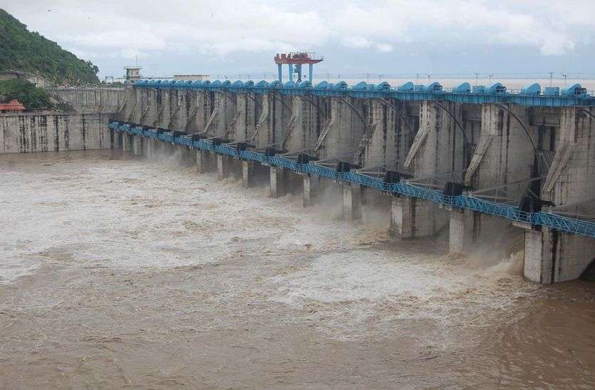 Bisalpur dam- इतना पानी बहा दिया कि अजमेर व जयपुर की बुझ सकती थी पांच साल तक प्यास प्रदेश में मानसनू खूब रहा मेहरबान, लेकिन अतिक्रमणों ने रोक दिया बांधों का पानी, 250 से ज्यादा बांध अब भी रीते