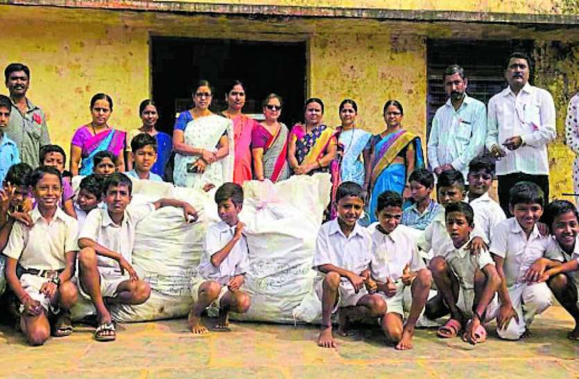 एक ही दिन दस टन प्लास्टिक संग्रह एक ही दिन दस टन प्लास्टिक संग्रह