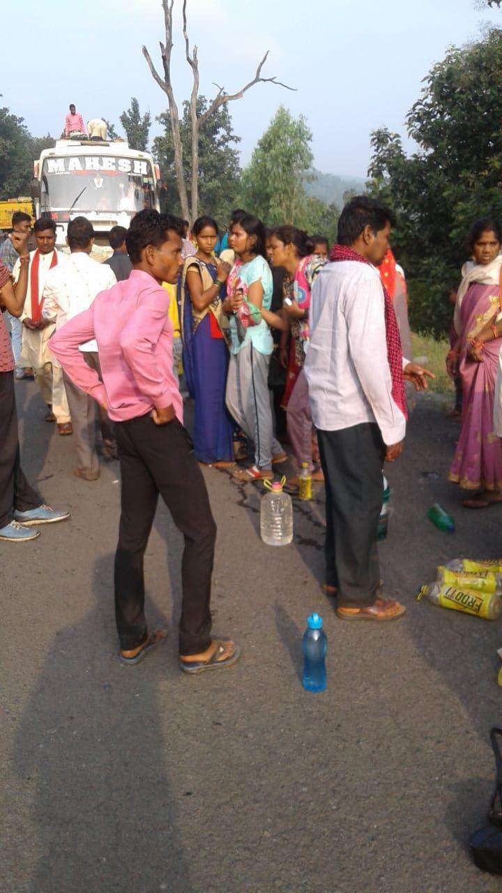 ड्राइवर की झपकी से बाल-बाल बचीं श्रद्धालुओं की जानें