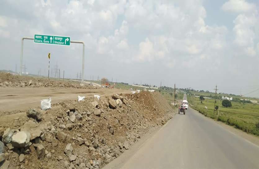 Death falls away from this city इस शहर से दूर हो गया मौत का साया