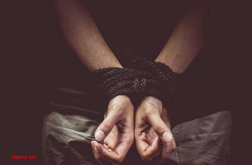 kidnap in bharatpur अपहरणकर्ताओं ने दिन-दहाड़े युवक का किया अपहरण, सूचना से पुलिस में मचा हड़कंप