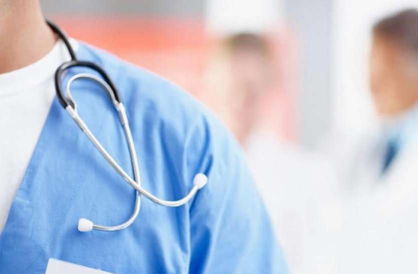 MBBS Course विदेशी विश्वविद्यालयों के एजेंट MBBS विद्यार्थियों पर बना रहे दबाव, वापस जाओ नहीं तो खराब होगा साल
