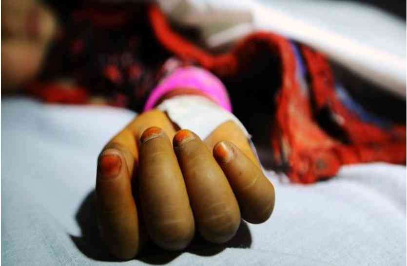 minor rape in banswara : 5 year old girl rape in banswara दिल दहला देने वाली घटना: दो दरिंदो ने किया पांच साल की बच्ची से बलात्कार, मासूम की हालत नाजुक