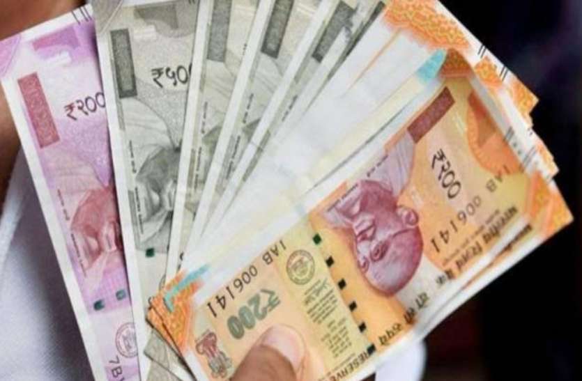 Government allowance यूपी के सभी सरकारी कर्मचारियों को दिवाली का बंपर गिफ्ट, DA में हुआ बड़ा इजाफा