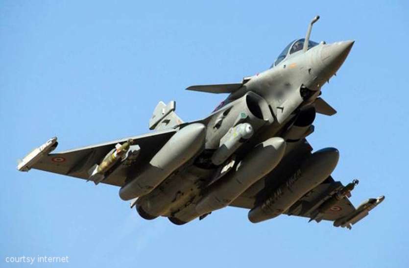 rafale aircraft in indian air force latest news in hindi 5 साल पहले फ्रांस से जोधपुर पहुंचे थे 4 रफाल, मंजूरी मिलने पर तीसरी स्क्वाड्रन आएगी