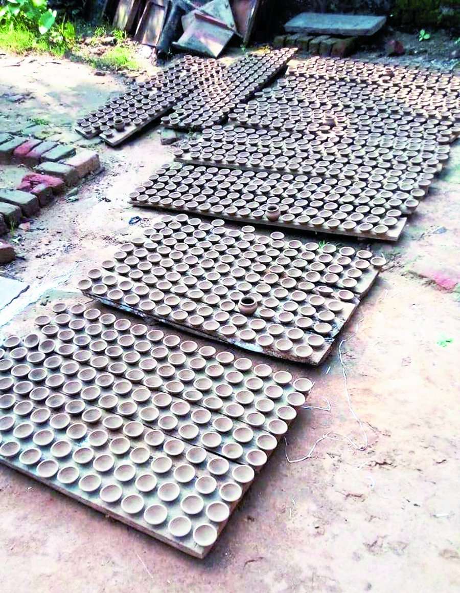 महंगे दीपों से रोशन होने वाली है इस बार आपकी दीपावली, जानें क्यों