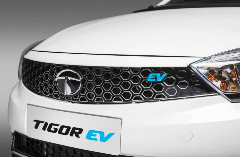 car news एक्सटेंडेड रेंज के साथ लॉन्च हुई नई Tata Tigor EV, जानें कितनी है कीमत