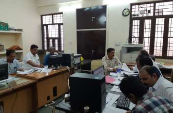 Now the IT Expert team will investigate last year's record at Udaipur अब उदयपुर मुख्यालय में आईटी एक्सपर्ट की टीम खंगालेगी पिछले वर्ष का रिकार्ड