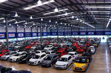 Gift to vehicle buyers before Diwali दिवाली से पहले वाहन खरीदारों को गिफ्ट