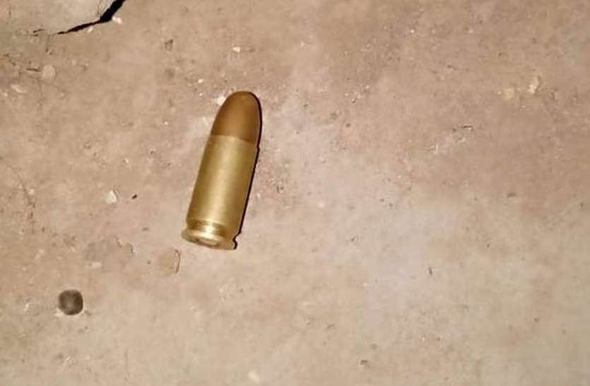 Bullet firing in Sendhwa सेंधवा में पुलिस शिकायत के बाद चलाई गोली, पांच पर मामला दर्ज