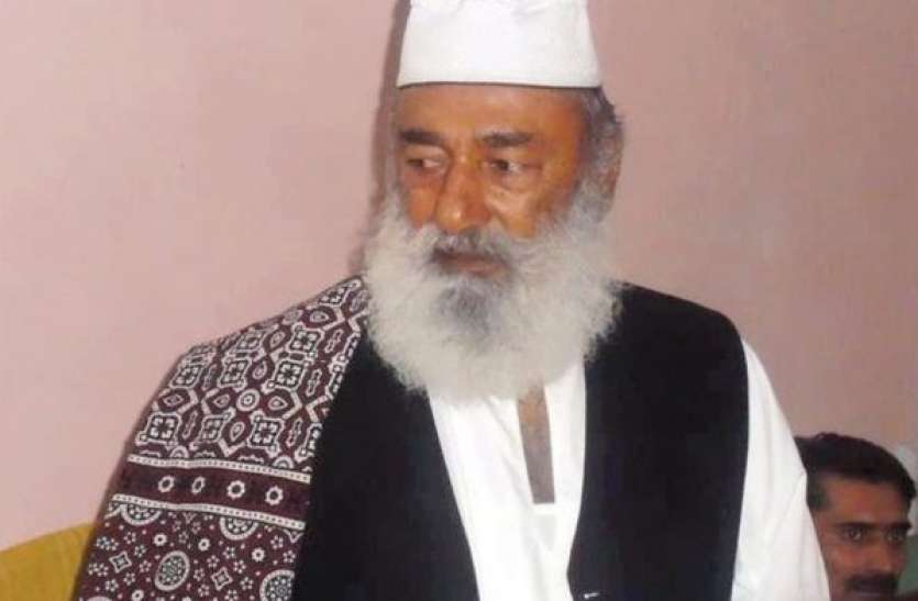 mian mithoo पाकिस्तान: हिंदुओं के खिलाफ अपनी हरकतों के लिए कुख्यात शख्स ने घोटकी दंगों में खुद को बताया बेकसूर