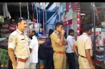 Municipal Corporation action against encroachment Jawahar Nagar jaipur त्योहारी सीजन में जवाहर नगर बाजार में नगर निगम की बड़ी कार्रवाही