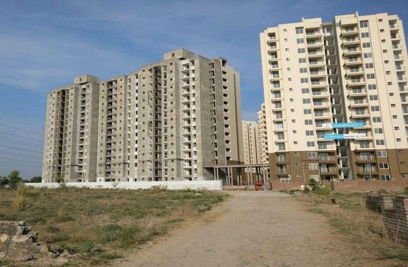 ईडी ने जयपुर में 400 से ज्यादा फ्लैट किए अटैच, 100 से ज्यादा फ्लैटों की ईडी ने जयपुर में 400 से ज्यादा फ्लैट किए अटैच, 100 से ज्यादा फ्लैटों की