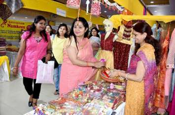 Jaipur Religious news today 10 october Hatbazar jaipur हाट बाजार में जमकर खरीददारी कर रहे जयपुरवासी