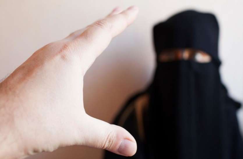 Pakistan Women फिर बेनकाब हुआ पाकिस्तान, पेश होने से पहले ही खारिज किया हिंदुओं के जबरन धर्म परिवर्तन के खिलाफ विधेयक
