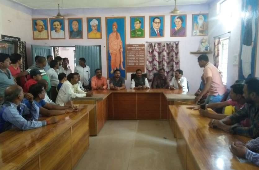 घुघरी को बनाया जाए नगर पंचायत घुघरी को बनाया जाए नगर पंचायत