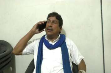 Ghosi Bsp candidate kayyum ansari second wife serious allegation बसपा प्रत्याशी ने नामांकन पत्र में नहीं दिया नाम, तो नाराज दूसरी बीबी ने जमकर काटा बवाल, अब...