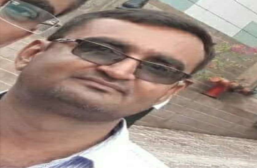 murder case of RTI activist in barmer बाड़मेर में आरटीआई कार्यकर्ता को पट्टियां गिराने के दौरान टै्रक्टर से मारी थी टक्कर, रिमांड में आरोपियों ने बताई सच्चाई