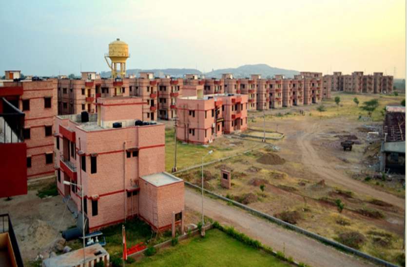 no vice chancellor at sardar patel police university of jodhpur जयपुर से संचालित हो रहा है जोधपुर स्थित पुलिस विश्वविद्यालय, 4 साल नहीं नियुक्त हुआ है स्थाई कुलपति
