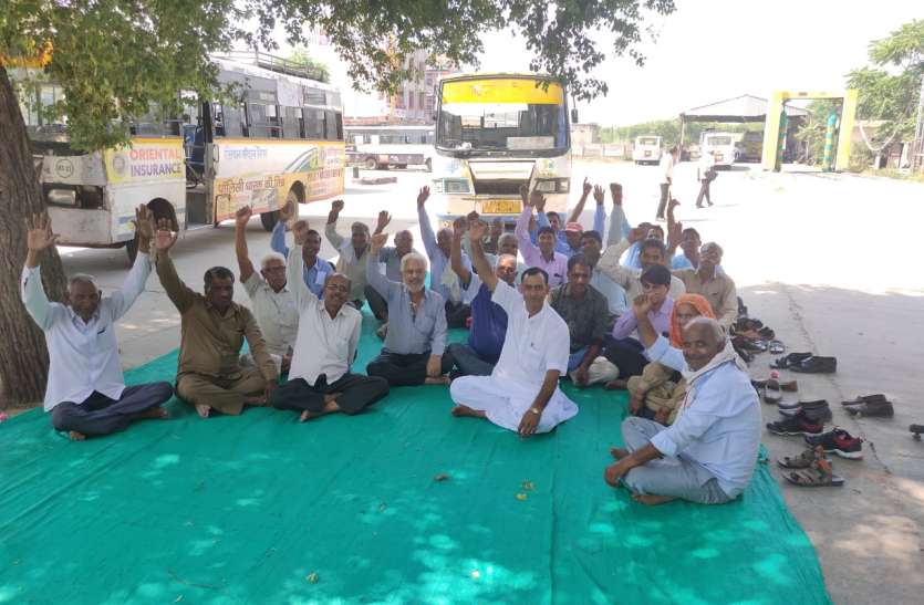 सकारात्मक कदम नहीं उठाए तो सरकार के खिलाफ आंदोलन होगा तेज सकारात्मक कदम नहीं उठाए तो सरकार के खिलाफ आंदोलन होगा तेज