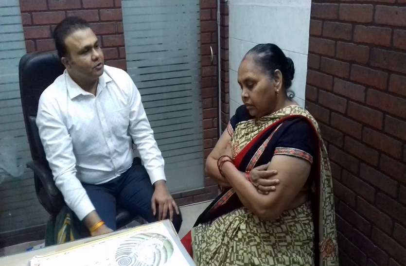 World Arthritis Day: जाने क्या है गठिया रोग, लक्षण और उपचार