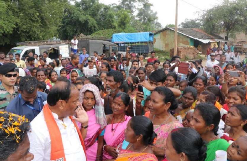 गुमराह करने वाली शक्तियों से सावधान रहें : रघुवर दास गुमराह करने वाली शक्तियों से सावधान रहें : रघुवर दास