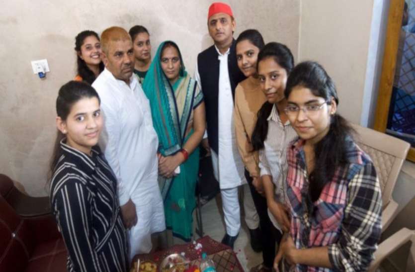 Akhilesh Yadav ...तो इसलिए अखिलेश यादव ने शेयर की यह खास तस्वीर, ट्वीट कर कही बड़ी बात