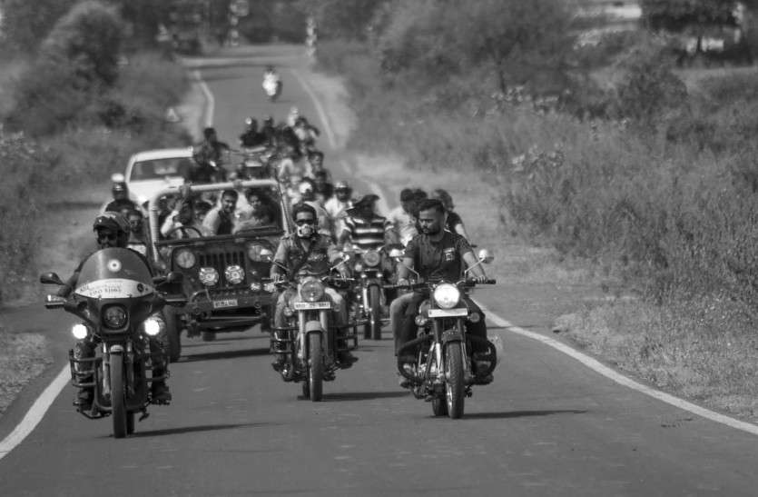 The real fun of bike riding is on this route of Ujjain उज्जैन के इस रूट पर है बाइक राइडिंग का असली मजा