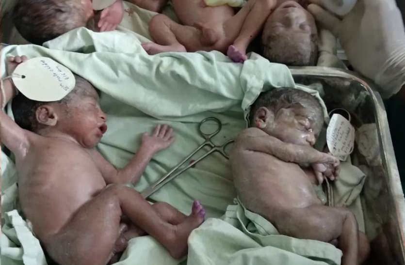 Childrens महिला ने दिया 5 बच्चों को जन्म