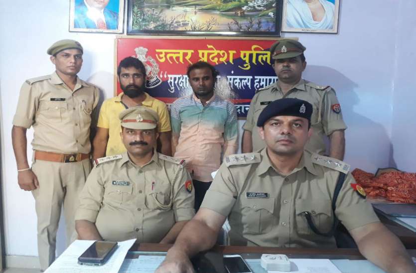 पुलिस पर फायरिंग करते हुए बेरियर तोड़कर भागा कुख्यात मीतरौलिया गिरफ्तार पुलिस पर फायरिंग करते हुए बेरियर तोड़कर भागा कुख्यात मीतरौलिया गिरफ्तार