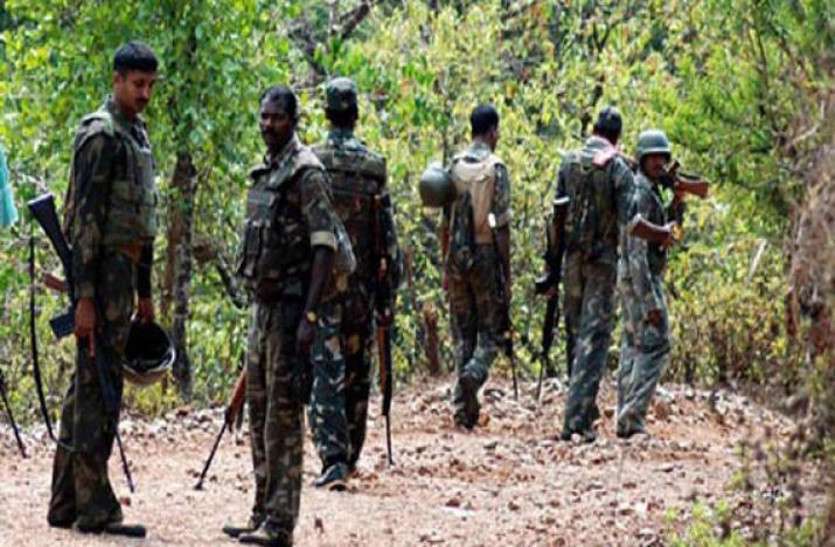 naxal_terror_in_cg_.jpg जगदलपुर में CRPF जवानों के बीच खूनी संघर्ष, जवान ने की साथियों पर ताबड़तोड़ फॉयरिंग, एक की मौत