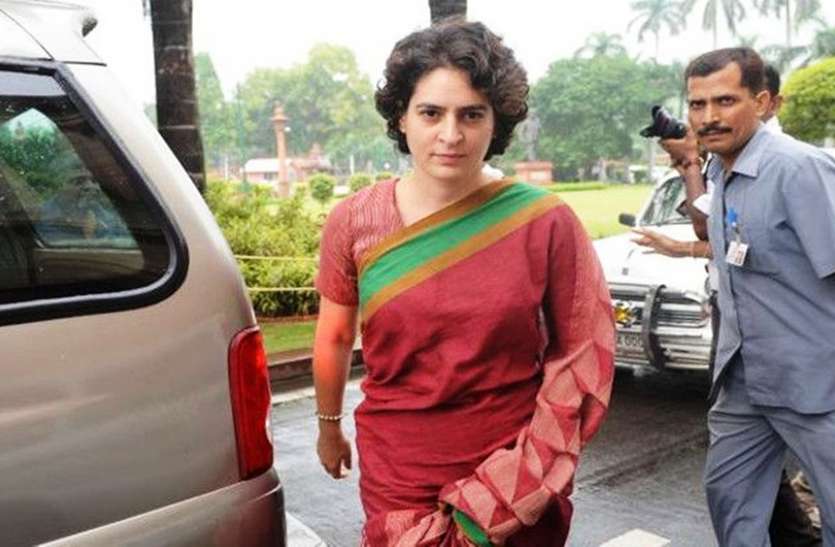 प्रियंका की टीम में इन नेताओं को भी दी गई जगह प्रियंका की टीम में इन नेताओं को भी दी गई जगह
