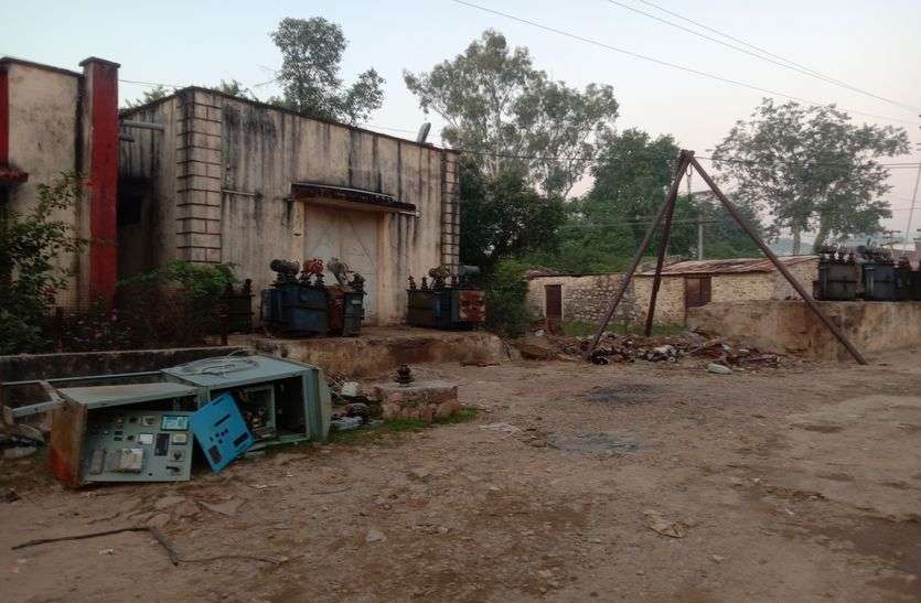 Power distribution corporation बिजली हो रही बार-बार बंद, अधिकारी बोले चल रहा मरम्मत कार्य