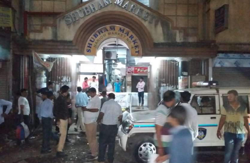 MURDER : जानलेवा हमले में घायल कपड़ा व्यापारी की मौत MURDER : जानलेवा हमले में घायल कपड़ा व्यापारी की मौत