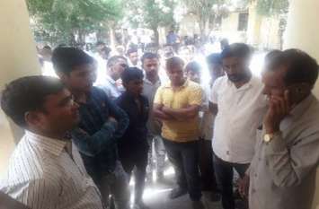 beawar सांप ने काटा, चिकित्सक बोला नहीं है जहर, चिकित्सक के खिलाफ मामला दर्ज