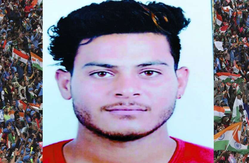छत्तीसगढ़: हलवाई के बेटे ने बेसबॉल में जीता 12 मेडल, अब स्पेन से लाएगा गोल्ड छत्तीसगढ़: हलवाई के बेटे ने बेसबॉल में जीता 12 मेडल, अब स्पेन से लाएगा गोल्ड