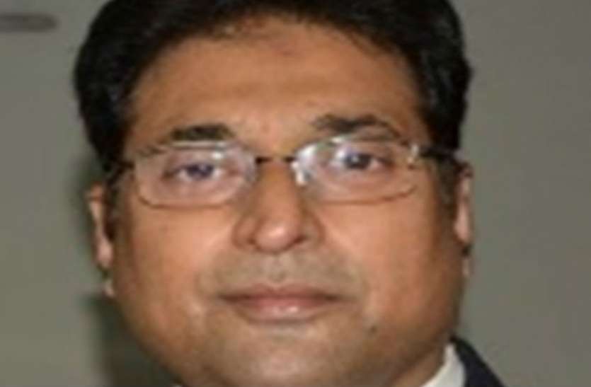 prof mujeebur rahman khan AMU के रिसर्चर आफ द ईयर पुरस्कार इन आठ छात्रों को मिले, पढ़िए इनके बारे में पूरी जानकारी