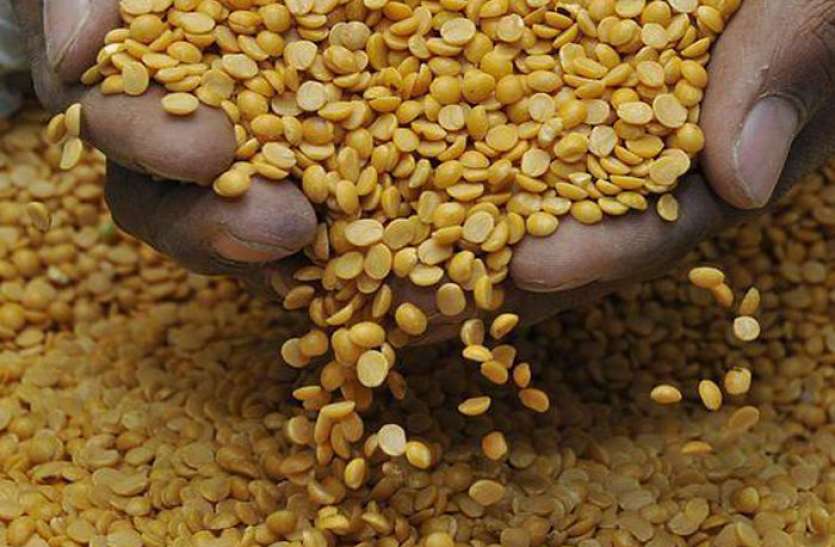 daal.jpg Bazar:दाल,खाद्य तेल के दाम में तेजी के बाद शक्कर की मिठास भी महंगी